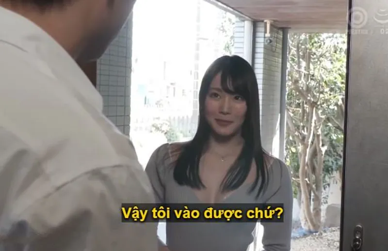 Người anh trai giàu có bị cô em gái nhà hàng xóm xinh đẹp, mới cưới chồng dọn về, dụ dỗ quan hệ.